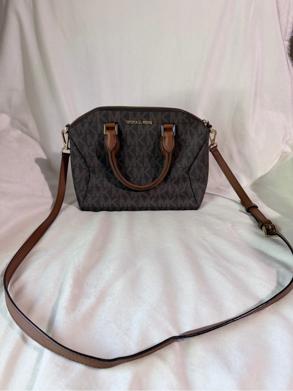Michael Kors Brown Logo Dome Satchel with Tan Trim - Picture 2 of 14